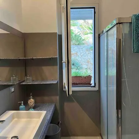 Casa La Pineta سانتا سيزاريا تيرمي