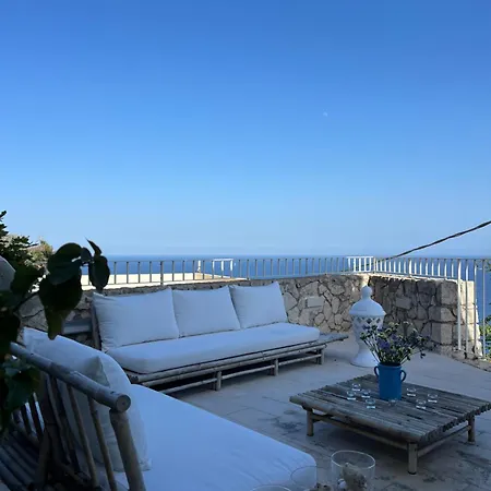 Casa La Pineta Hébergement de vacances Santa Cesarea Terme
